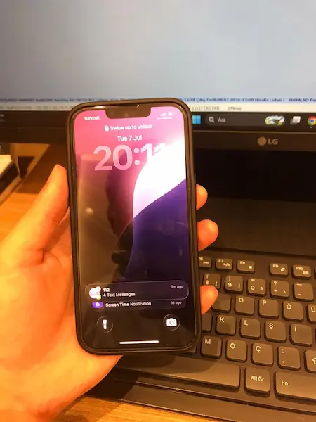 Lost Phone Collection from Istanbul Airport Lost and Found operation photo