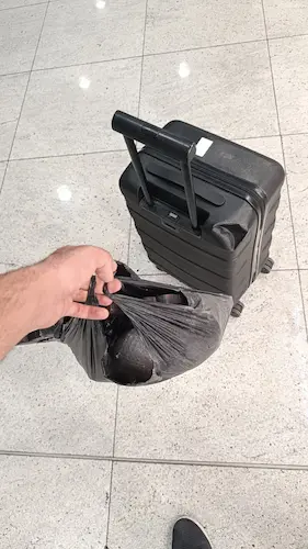 Lost Luggage Collection from Istanbul Airport operation photo