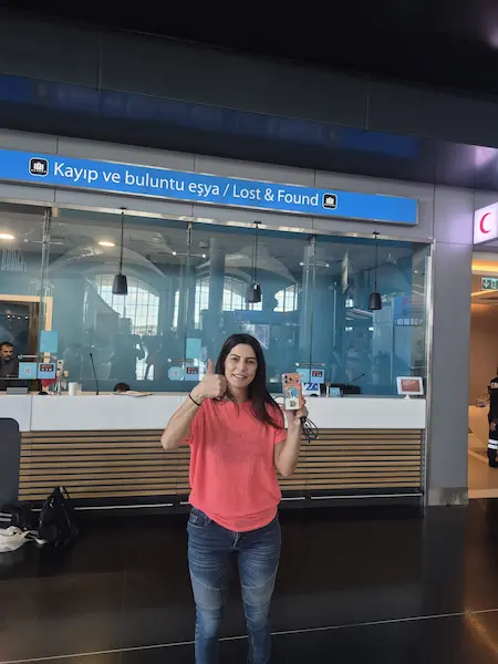 Recovered iPhone held at the Istanbul Airport Lost and Found counter